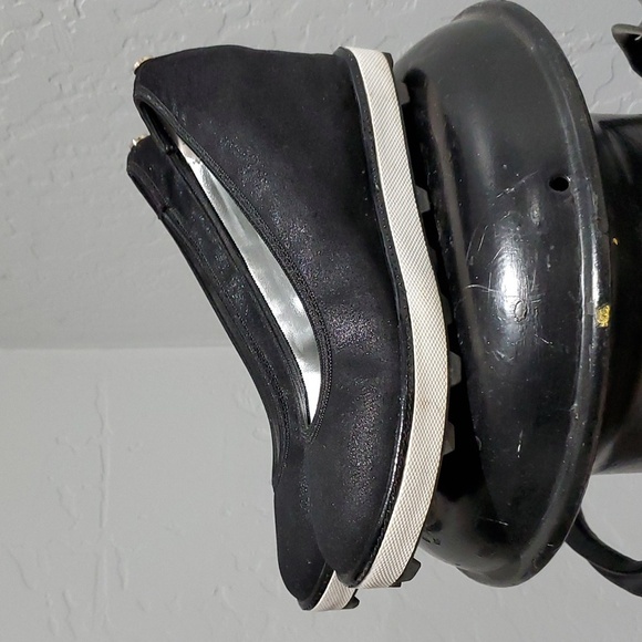 STUART WEITZMAN ARIANA CLARE BLACK SUEDE WEDGES SIZE 2 - Picture 5 of 12